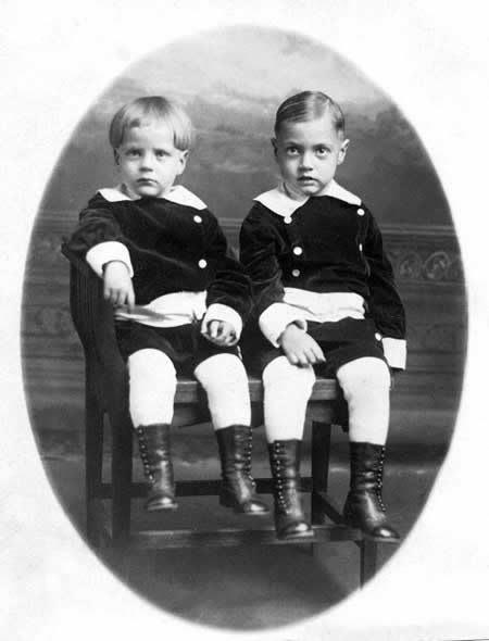 Freer And Brother Loren 1915